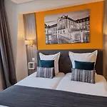 Loft Апарт-отель 3*