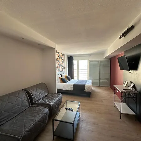 Ξενοδοχείο με διαμερίσματα Loft