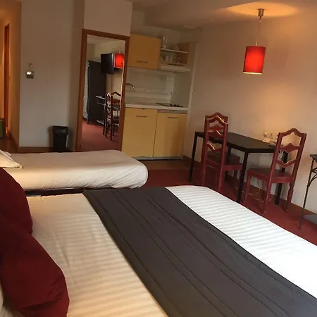 城市阁楼公寓酒店