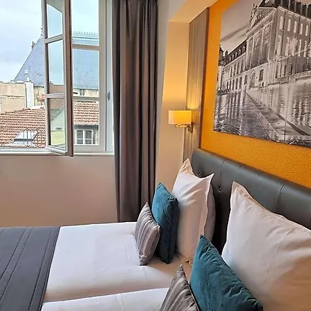 Ξενοδοχείο με διαμερίσματα Loft Ντιζόν