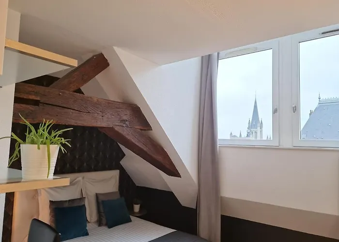 Aparthotel Loft 3*