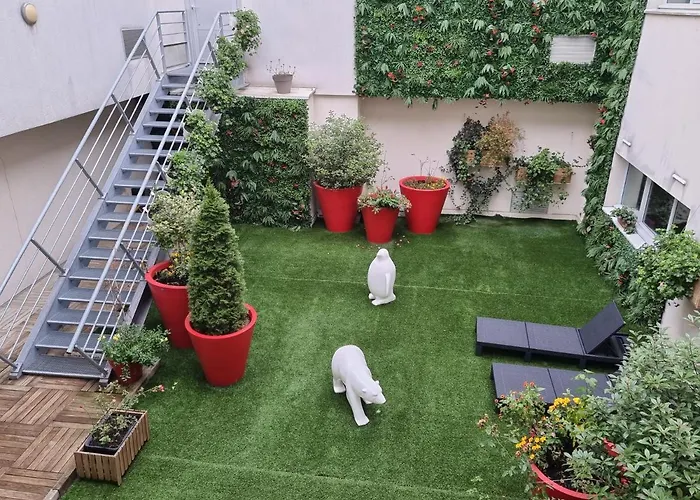 Ξενοδοχείο με διαμερίσματα Loft Ντιζόν