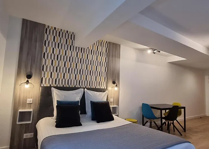 Ξενοδοχείο με διαμερίσματα Loft Ντιζόν