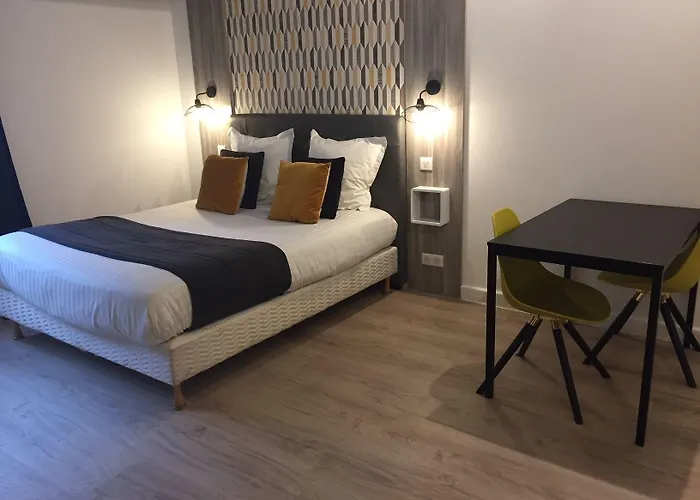 Ξενοδοχείο με διαμερίσματα Loft Ντιζόν