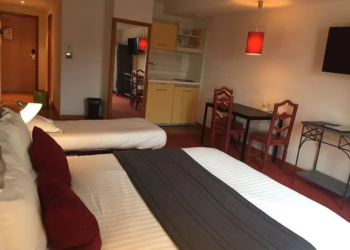 城市阁楼公寓酒店